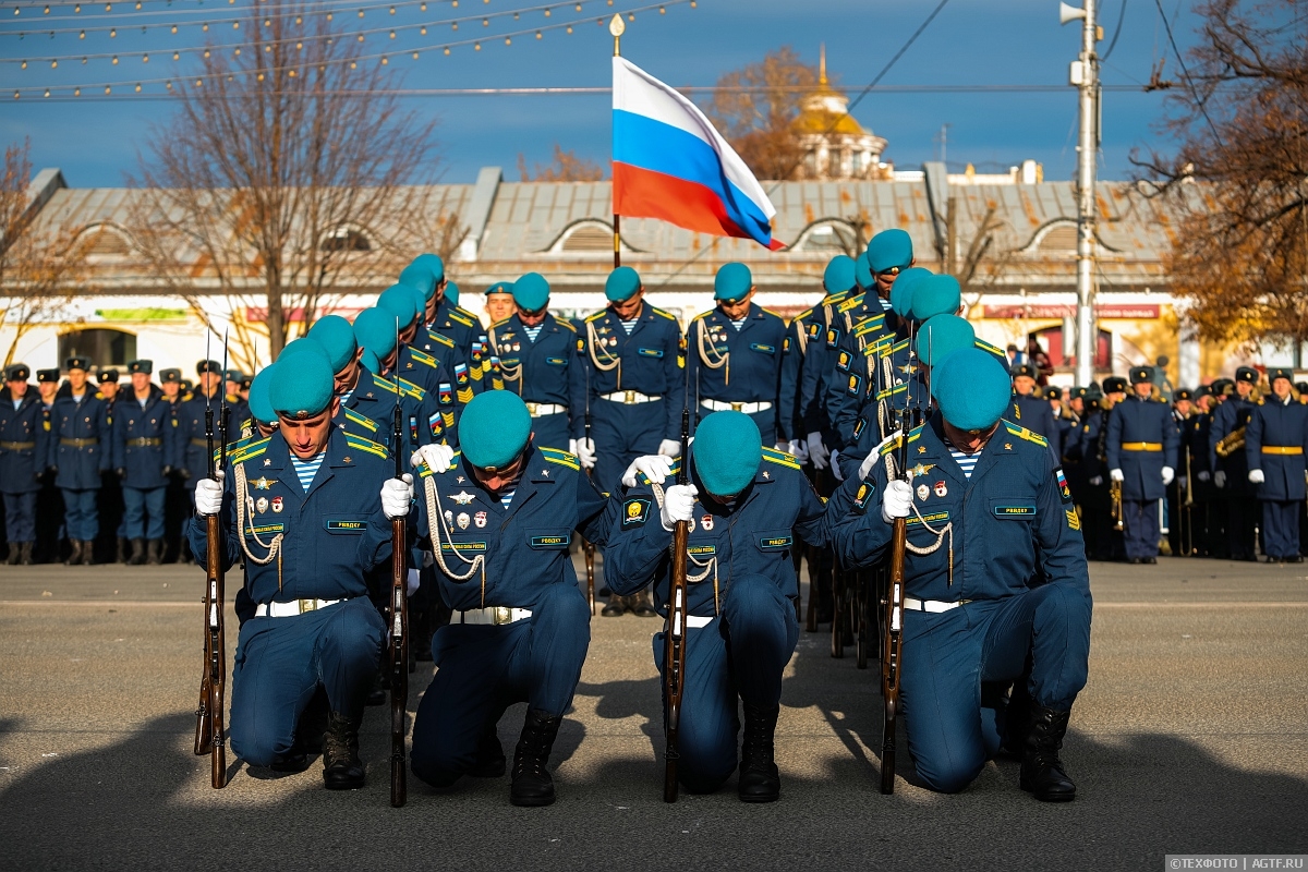 Празднование 100-летия Рязанского гвардейского высшего воздушно-десантного командного училища