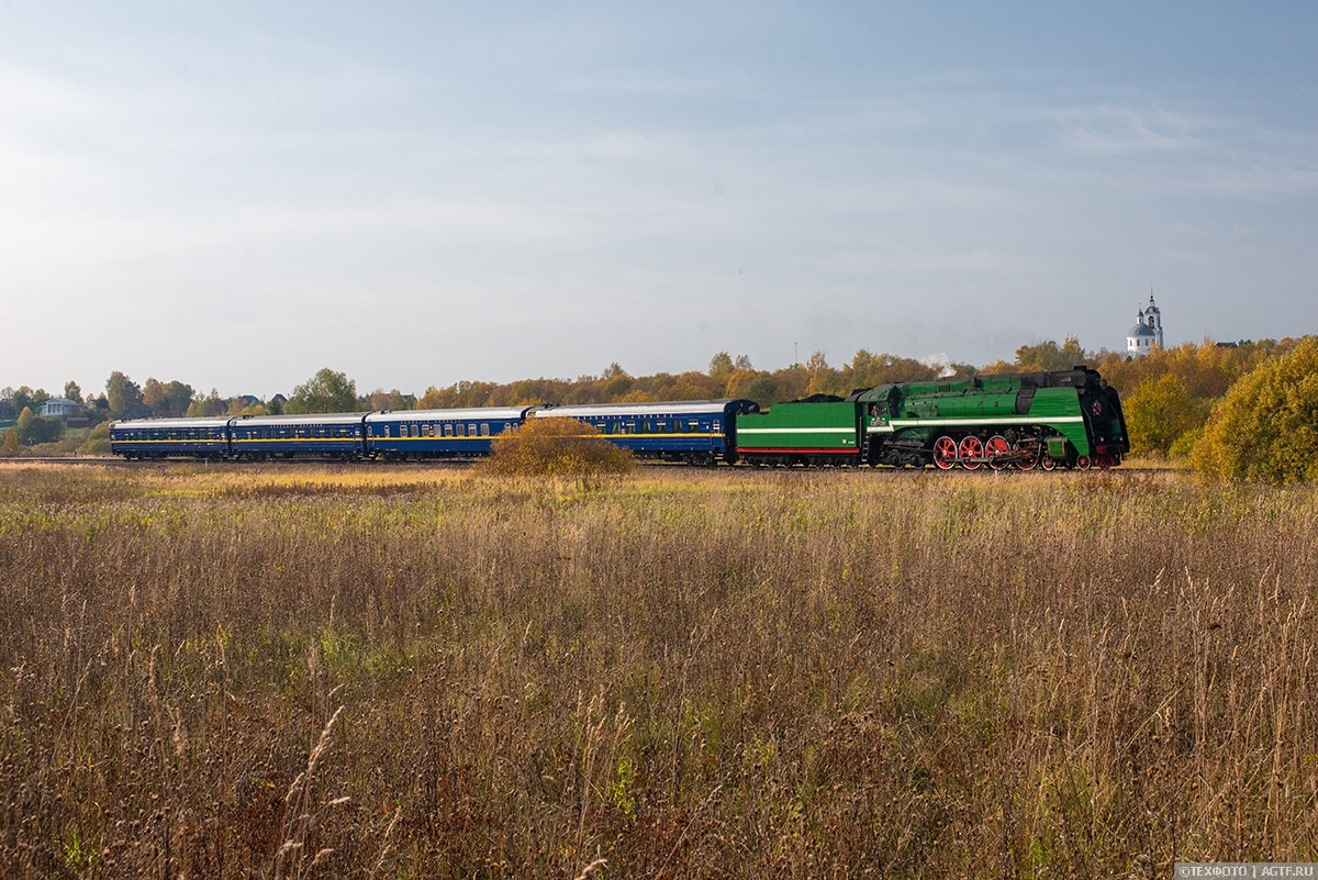 Поезд на паровой тяге в Переславль-Залесский